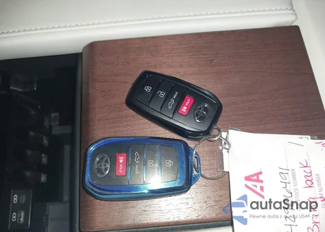 2022 Toyota Tundra Hybrid Capstone from USA, damaged, VIN 5TFVC5DB8NX011106